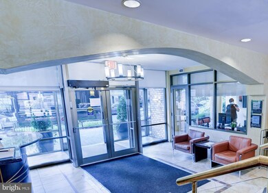 Claridge House unit 815-S, Washington, DC 20037 - photo 2