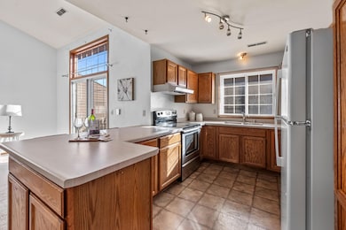 2005 S 102nd St unit E, Milwaukee, WI 53227 - photo 6