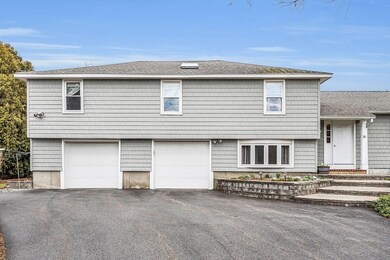 35 Lovejoy Rd, Andover, MA 01810 - photo 2