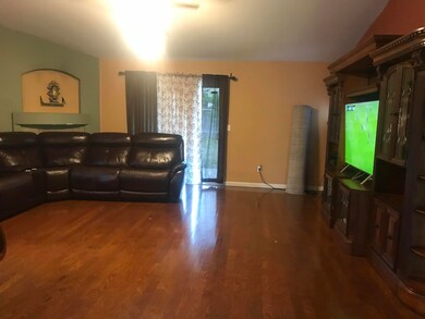 65CDCFFA-5FED-4F02-B335-C2312C983E4A