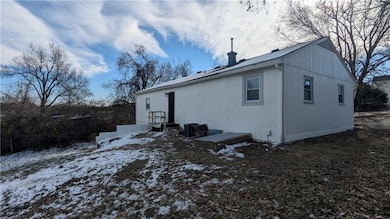 3812 E 93rd St, Kansas City, MO 64132 - photo 5