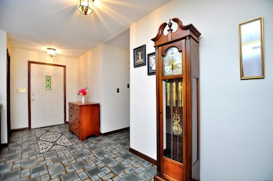 18 Fiano Rd, Bolton, CT 06043 - photo 4