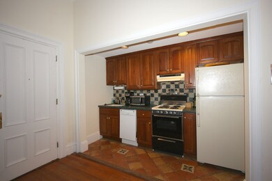 315 Commonwealth Ave unit 41, Boston, MA 02115 - photo 2
