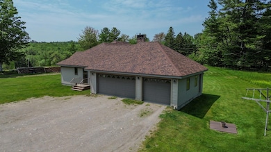 32 Ridge Rd, MacHias, ME 04654 - photo 3