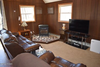 113 Hickory Ct, Hawley, PA 18428 - photo 6