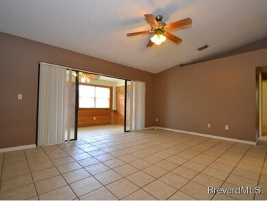 489 Lighthouse Ave, Sebastian, FL 32958 - photo 5