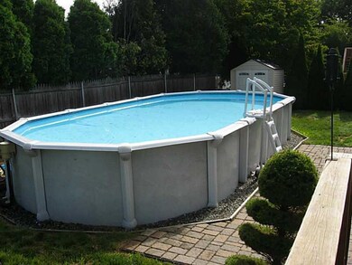 Swimming Pool/Hot Tub/Sauna.
