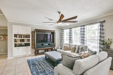 1413 Cambridge Dr, Friendswood, TX 77546 - photo 7