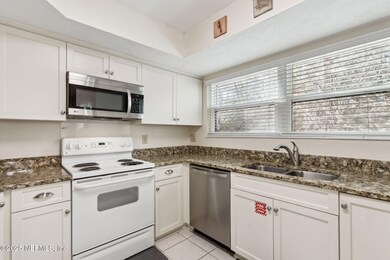 12-web-or-mls-5010 Summer Beach Blvd Uni
