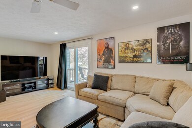 9619 Glendower Ct, Laurel, MD 20723 - photo 5