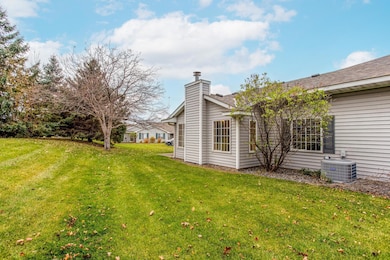 8537 Telford Ln, Brooklyn Park, MN 55443 - photo 5