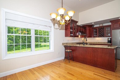 8 Jamesway Dr, Litchfield, NH 03052 - photo 5