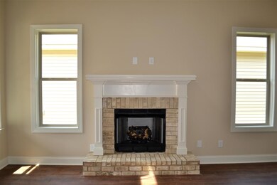 155 Sourwood Ln, Warner Robins, GA 31093 - photo 3