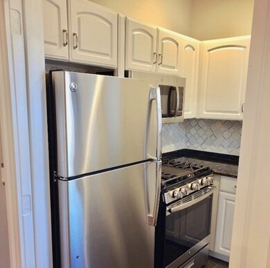 529 E Broadway unit 3, Boston, MA 02127 - photo 4