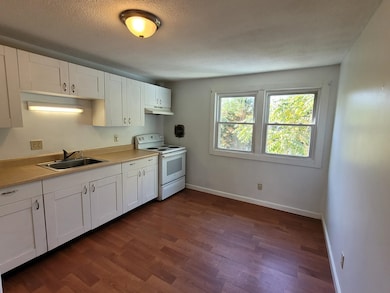 119 Main St unit 4C, Essex Junction, VT 05452 - photo 3