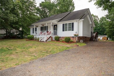 12182 Bristle Cone Ln, Ruther Glen, VA 22546 - photo 2