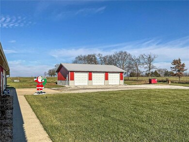 31833 State Route W, Smithton, MO 65350 - photo 5