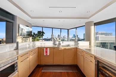 Azure unit 2601, Dallas, TX 75201 - photo 4