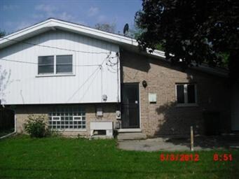 15319 Meadow Ln, Dolton, IL 60419 - photo 3