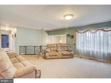9 Colgate Dr, Cherry Hill, NJ 08034 - photo 7