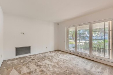 7004 Gateway Ct, Tampa, FL 33615 - photo 6