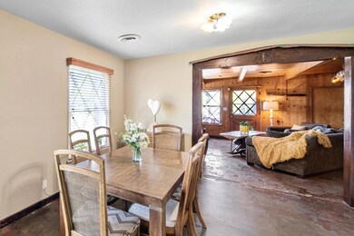 1019 E Maple Ave-7