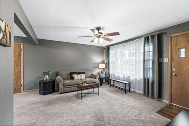 7-web-or-mls-1648-highridge-cir