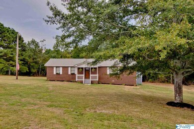610 John Sutton Rd, Grant, AL 35747 - photo 2