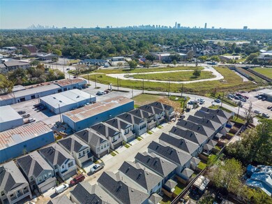 1719 Summerlyn Terrace Dr, Houston, TX 77080 - photo 4