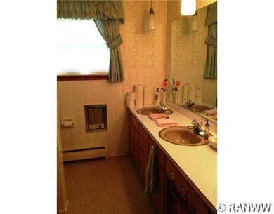 2729 Solberg Ct, Eau Claire, WI 54703 - photo 7