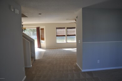 11682 Pleasant Creek Dr, Jacksonville, FL 32218 - photo 3