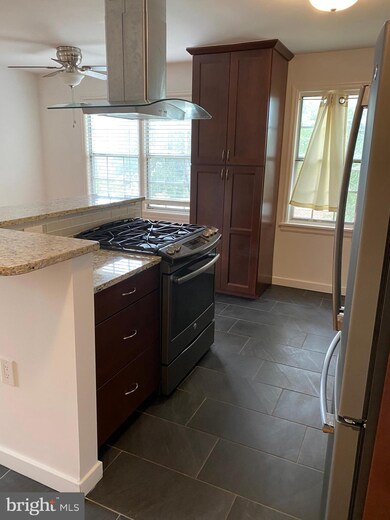 6608 Potomac Ave unit C1, Alexandria, VA 22307 - photo 5