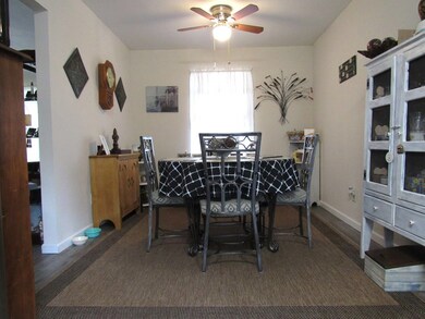 112 N Lewis Cir, Picayune, MS 39466 - photo 4