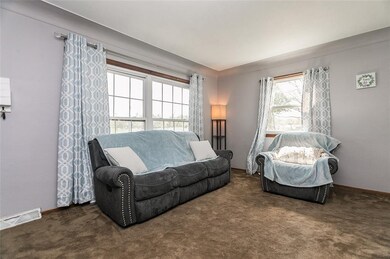 1144 N Ave NW, Cedar Rapids, IA 52405 - photo 4