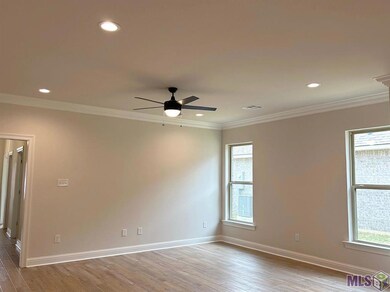 21253 Shadow Bend Dr, Covington, LA 70435 - photo 3