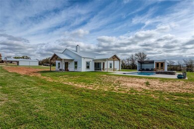 1527 J e Woody Rd, Springtown, TX 76082 - photo 3