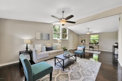 10714 Tulsa Rd, Jacksonville, FL 32218 - photo 4