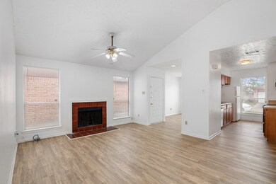 7806 Winehill Ln, Houston, TX 77040 - photo 7