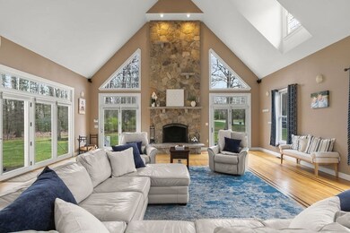 22 Lawrence Dr, Franklin, MA 02038 - photo 6