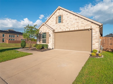 3960 Chesapeake Ln, Forney, TX 75126 - photo 2