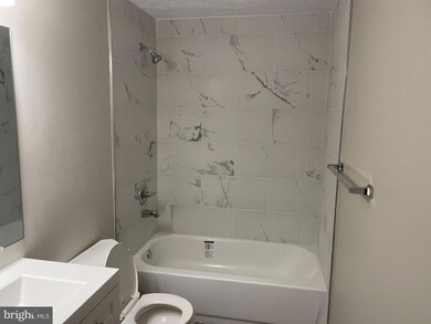 9412 Chippenham Dr, Laurel, MD 20723 - photo 7