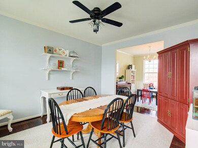 803 Bentley Dr, Inwood, WV 25428 - photo 4