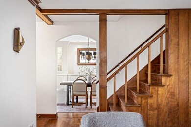 1851 Collingswood Road-38.jpg-SMALL