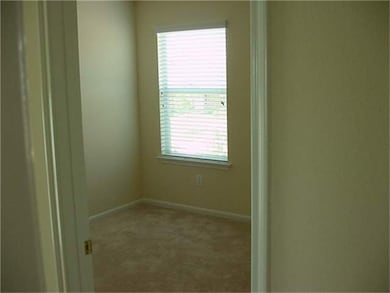 10823 Cane Grove Ln, Houston, TX 77075 - photo 7