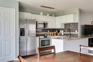 8310 Grand Trevi Dr unit 7003, Louisville, KY 40228 - photo 7