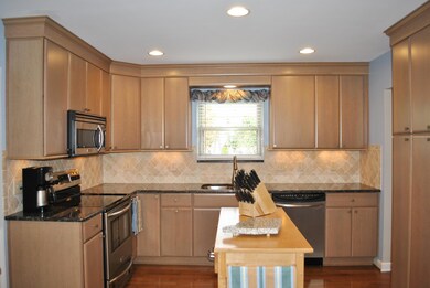 AMAZING KITCHEN