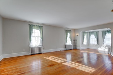 4168 Main Rd unit 1, Tiverton, RI 02878 - photo 5