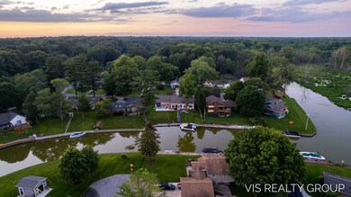 63-web-or-mls-15496 Linn Ct, Spring Lake