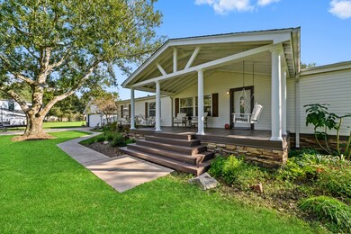 1650 E South St, Alvin, TX 77511 - photo 4