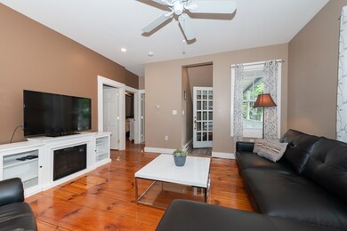 14 Greenwood St unit A, Amesbury, MA 01913 - photo 7